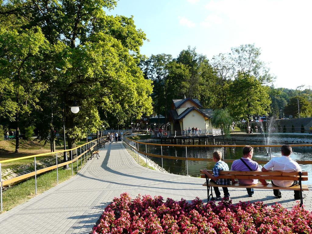 Villa Asturia ริมานุฟ-ซดรุย ภายนอก รูปภาพ